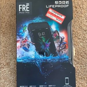iPhone 7 Plus life proof fré case!
